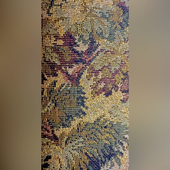 VINTAGE: Crown Lewis | floral brocade tapestry handbag. - Picture 4 of 16